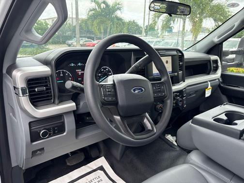 2025 Ford F-350 XL