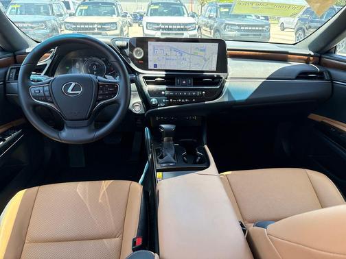 Caviar 2025 Lexus ES 300h Base