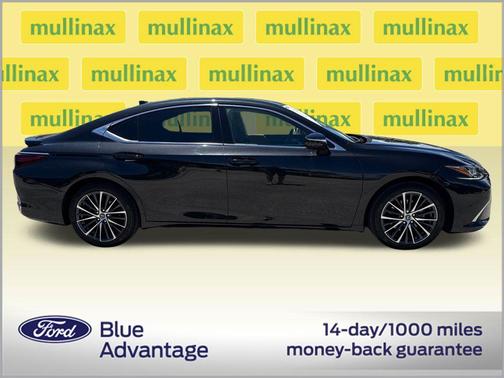 Caviar 2025 Lexus ES 300h Base