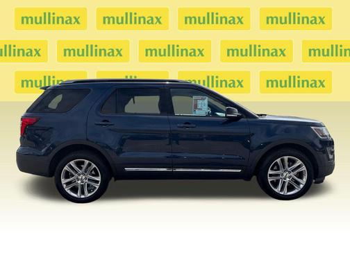 BLUE JEANS METALLIC 2017 Ford Explorer XLT