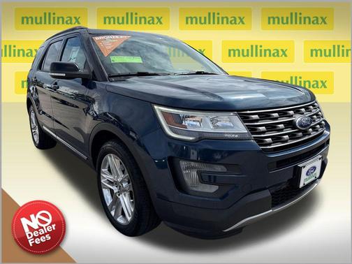 BLUE JEANS METALLIC 2017 Ford Explorer XLT
