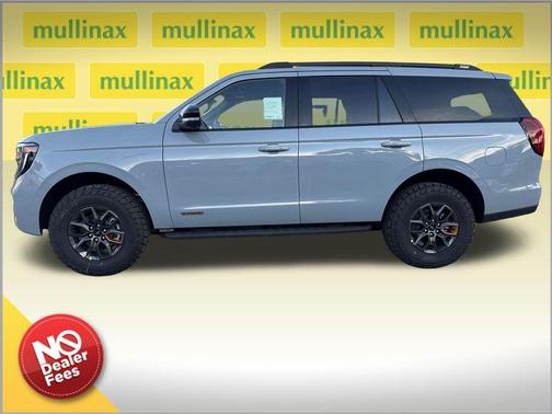 Glacier Gray Metallic Tri-Coat 2026 Ford Expedition Tremor