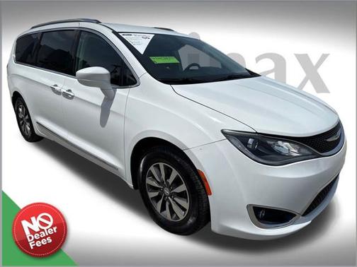 2020 Chrysler Pacifica Touring-L Plus