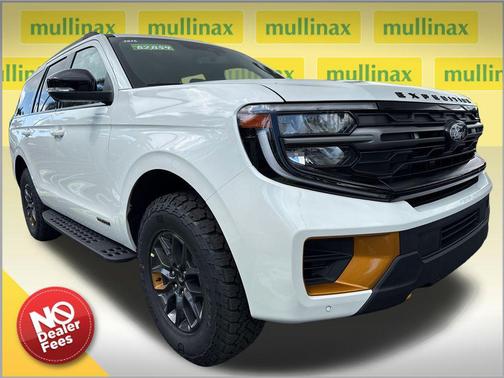 Star White Metallic Tri-Coat 2026 Ford Expedition Tremor