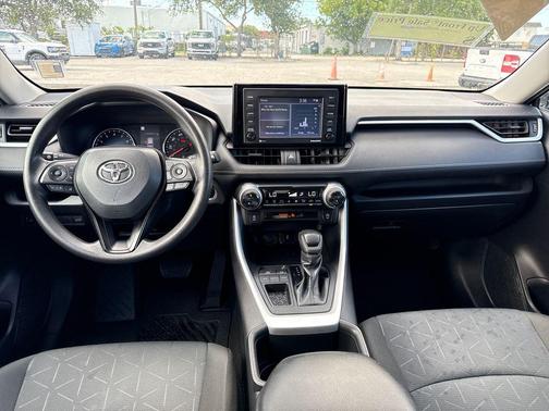 Midnight Black Metallic 2022 Toyota RAV4 XLE