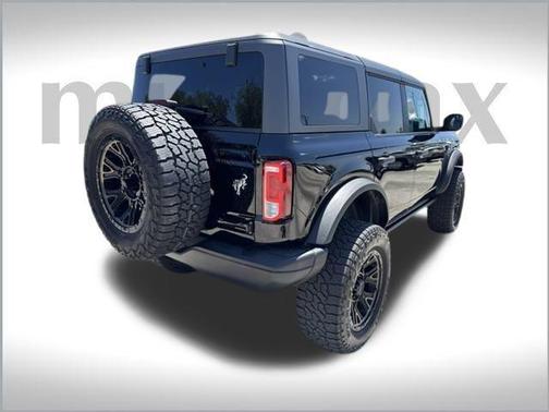 2022 Ford Bronco Black Diamond