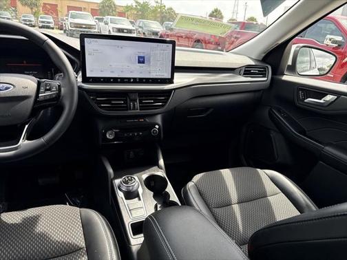 2024 Ford Escape SE