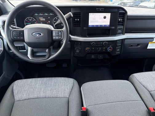 2025 Ford F-250 XLT