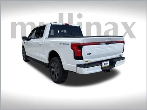 2025 Ford F-150 Lightning LARIAT