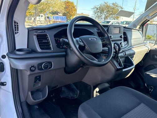 2024 Ford Transit-250 Base