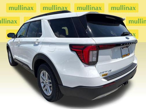 White Metallic 2026 Ford Explorer Active