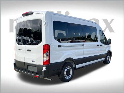 2025 Ford Transit-350 XL