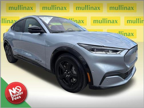 2022 Ford Mustang Mach-E California Route 1