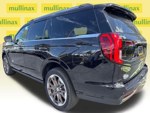 AGATE BLACK METALLIC 2026 Ford Expedition King Ranch