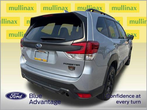 Ice Silver Metallic 2022 Subaru Forester Wilderness