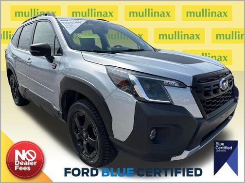 Ice Silver Metallic 2022 Subaru Forester Wilderness