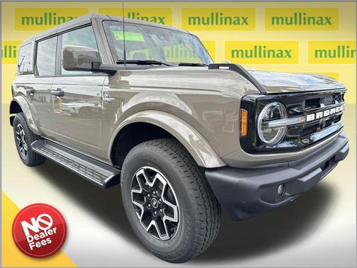 Marsh Gray 2026 Ford Bronco Outer Banks