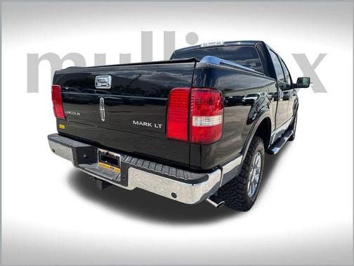 2006 Lincoln Mark LT Base