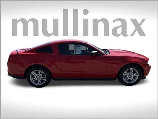 2012 Ford Mustang V6