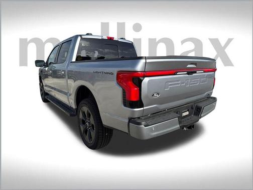 2025 Ford F-150 Lightning Platinum
