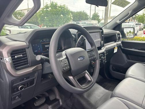 2025 Ford F-150 XL