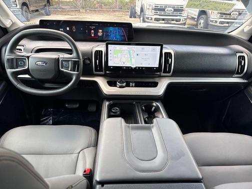 OXFORD WHITE 2025 Ford Expedition Active