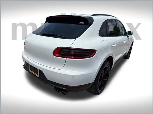 2018 Porsche Macan Base
