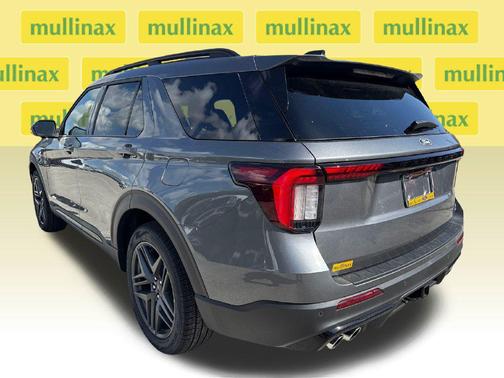 Carbonized Gray Metallic 2027 Ford Explorer ST