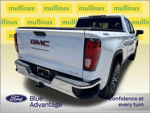 Summit White 2019 GMC Sierra 1500 SLE