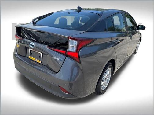2019 Toyota Prius LE