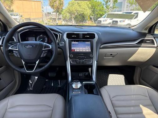 2019 Ford Fusion Hybrid SEL