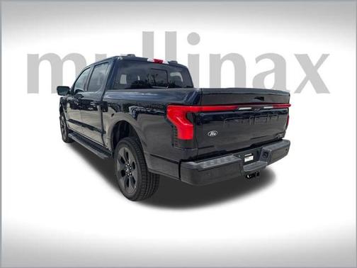 2025 Ford F-150 Lightning Platinum