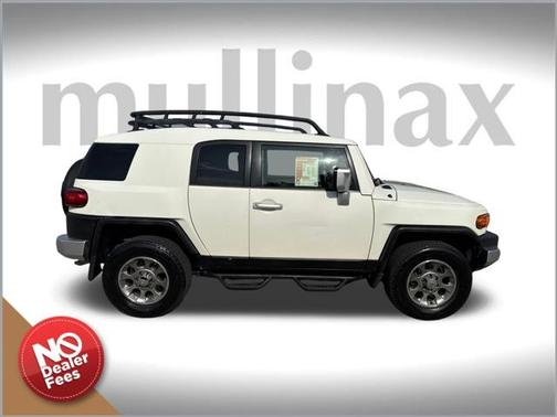 2013 Toyota FJ Cruiser Base