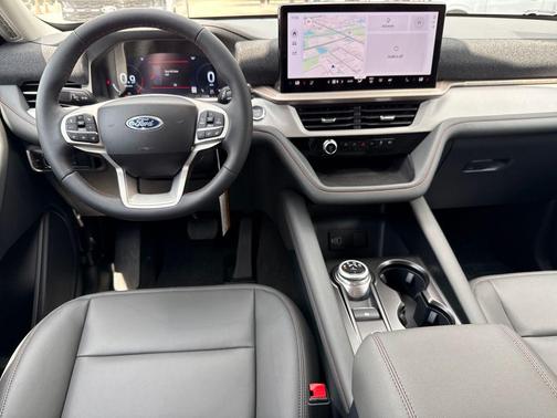 STAR WHITE MET TRI-COAT 2026 Ford Explorer Active