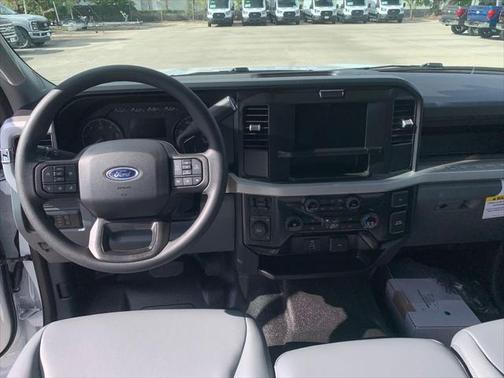 2025 Ford F-350 XL