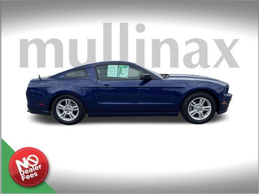 2014 Ford Mustang V6