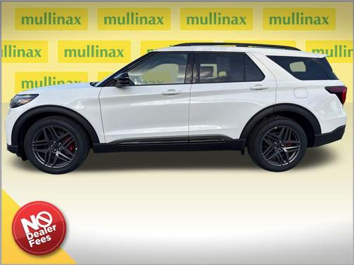 Star White Metallic Tri-Coat 2026 Ford Explorer ST