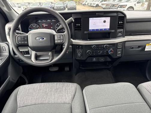 2025 Ford F-250 XLT