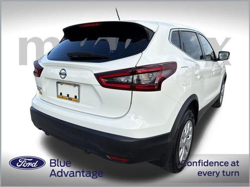 2020 Nissan Rogue Sport S