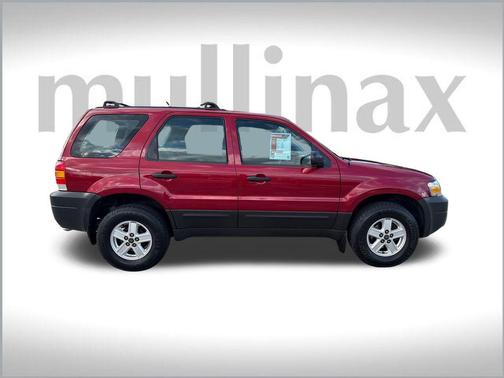 2005 Ford Escape XLS