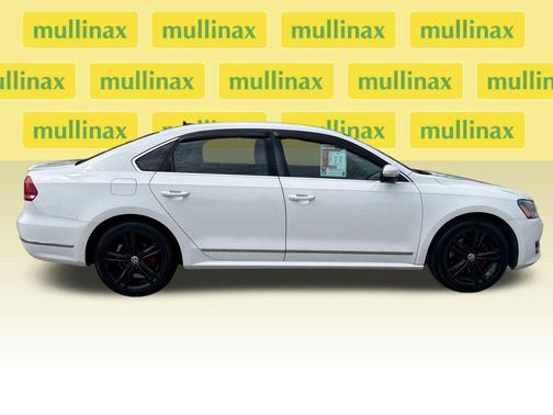 Candy White 2014 Volkswagen Passat 1.8T Auto SEL Premium