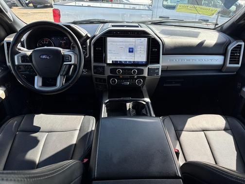 2022 Ford F-350 Lariat