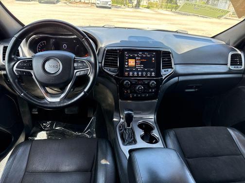 2021 Jeep Grand Cherokee Laredo