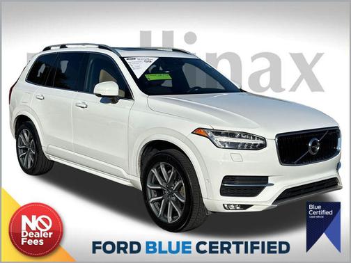 2018 Volvo XC90 T6 Momentum