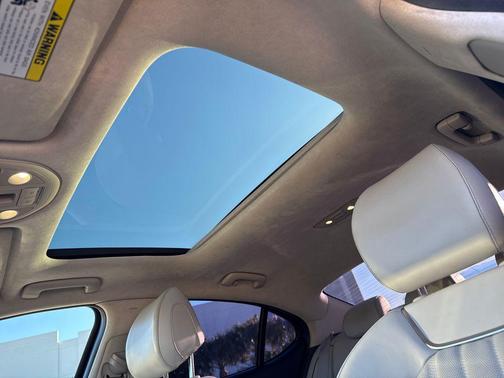 2019 Genesis G70 3.3T Advanced