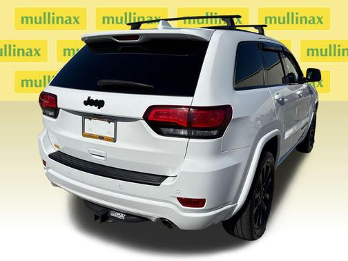 Bright White Clearcoat 2020 Jeep Grand Cherokee Altitude
