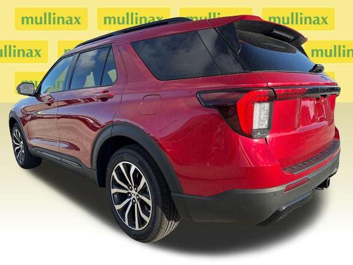 Rapid Red Metallic Tinted Clearcoat 2026 Ford Explorer ST-Line