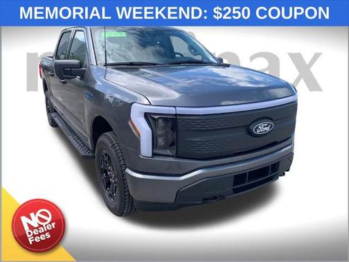 2025 Ford F-150 Lightning XLT