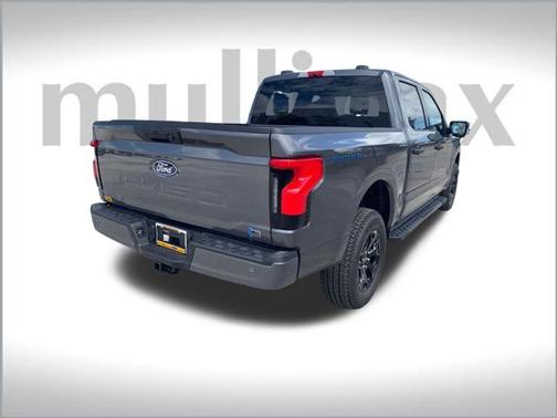 2025 Ford F-150 Lightning XLT