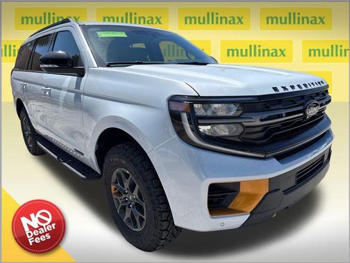 SPACE SILVER METALLIC 2026 Ford Expedition Tremor